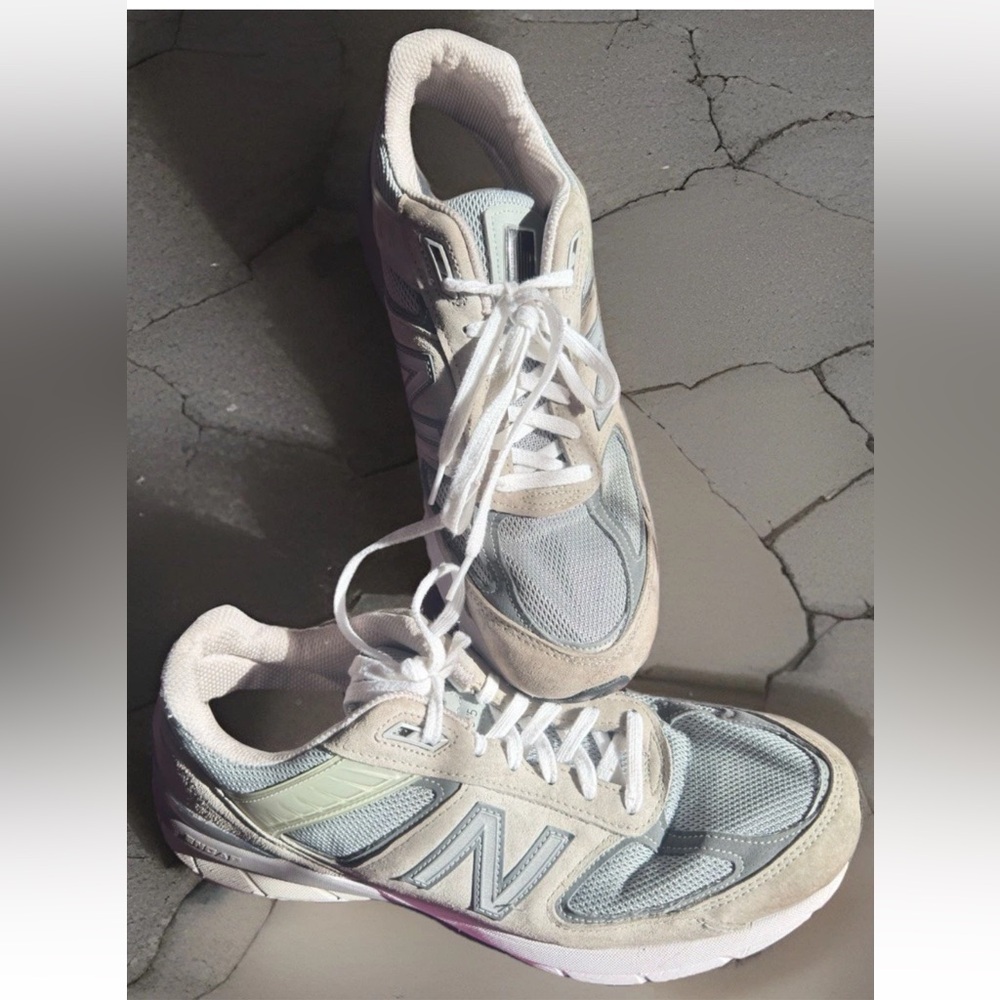 New Balance 990v5 Running Shoes Suede Gray USA Sneakers W990GL5 Size 12 Cm 30